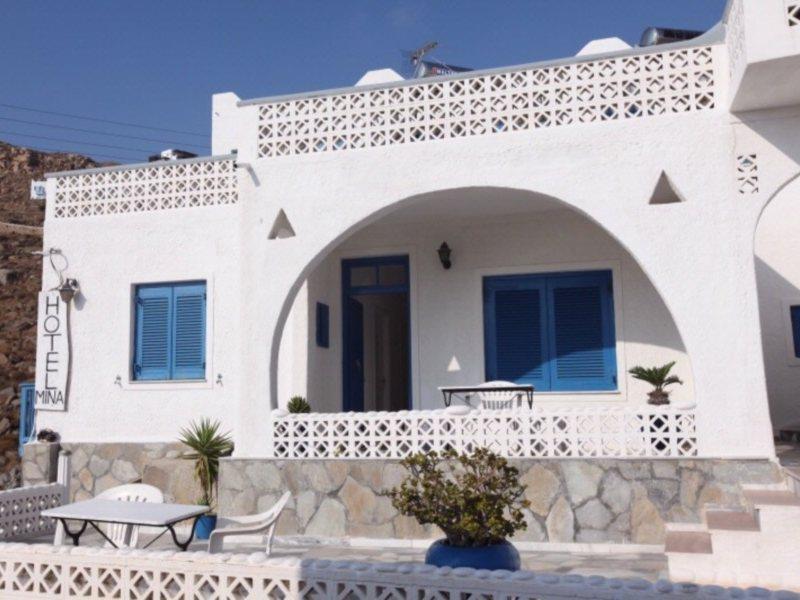 Mina Beach Agios Stefanos  Exteriör bild